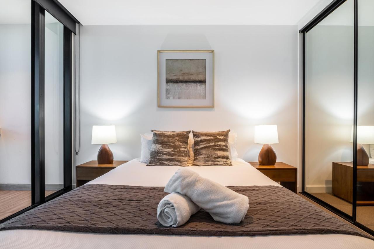 Mega Style Apartments Victoria One 멜번 외부 사진