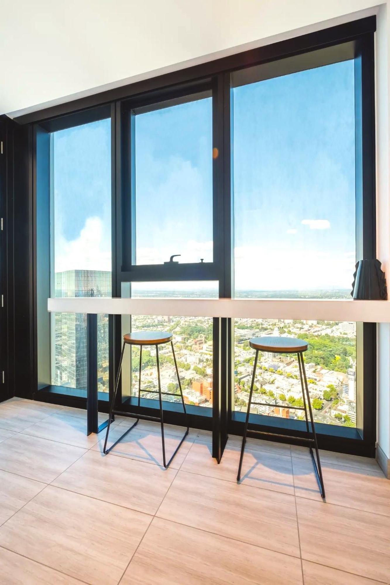 Mega Style Apartments Victoria One 멜번 외부 사진